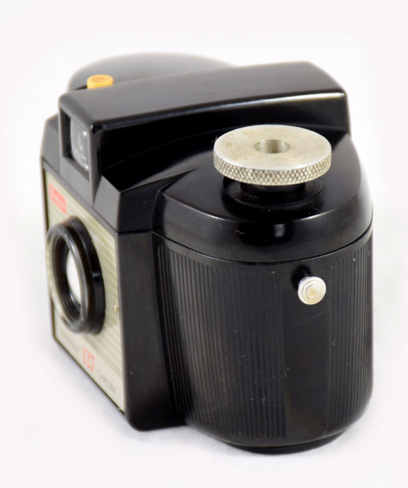 Bakelite Kodak Brownie 127 Dakon Lens c. e 17