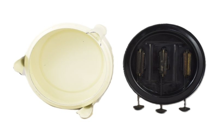 Dutch vintage  three wick burner kerosene stove e. c 2