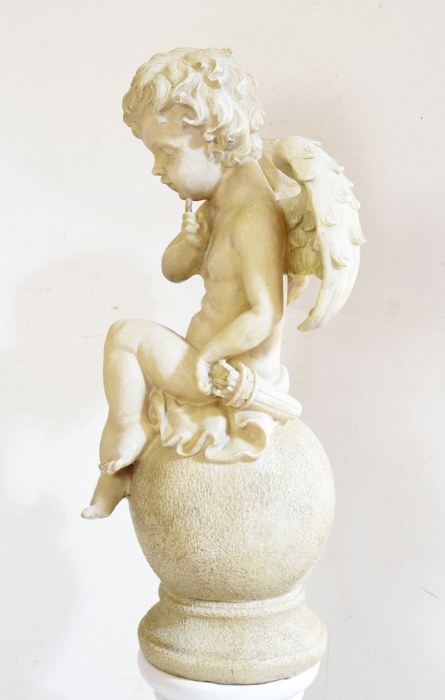Angel statuette
