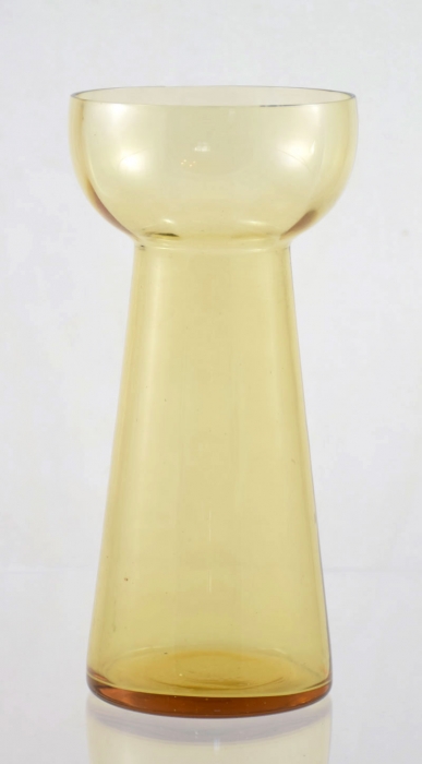 Bulb vase amber ag. b 16