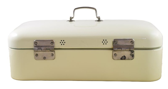 Vintage Dutch bread box e. c 5