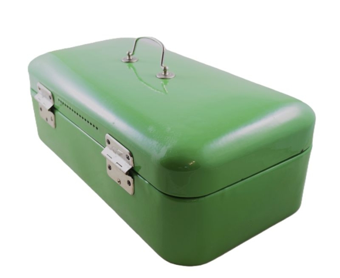 Vintage Dutch bread box e. rg 5