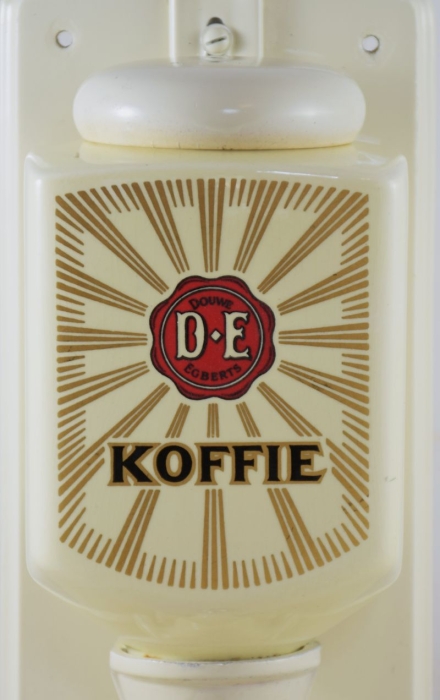 Vintage Dutch wall coffee grinder DE nr. 3