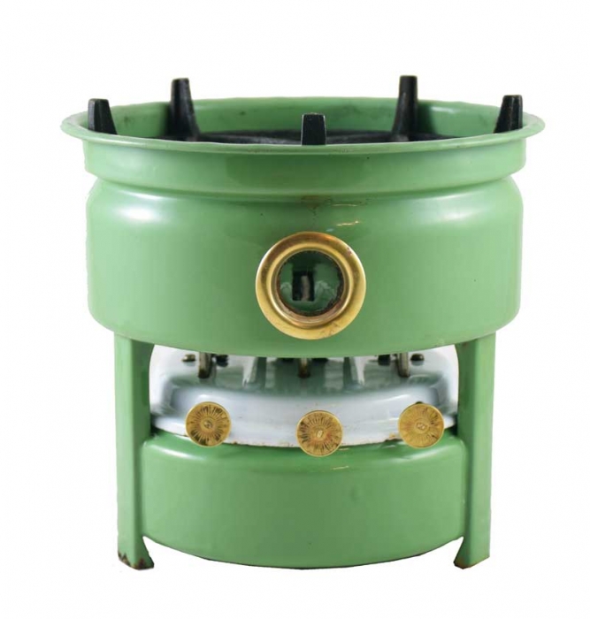 Vintage drie pits petroleumstel e. rg 4