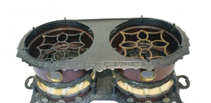 Dubbel petroleumstel Georg Haller e. ok 12