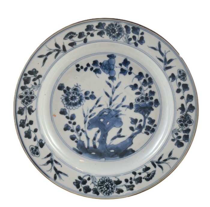 Antique Chinese porcelain plate Chien Lung