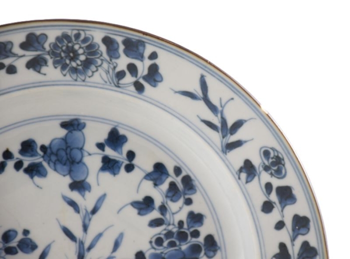 Antique Chinese porcelain plate Chien Lung