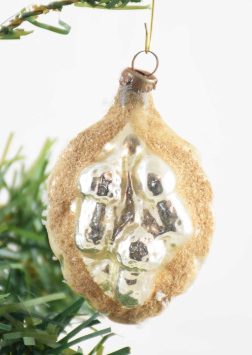 Bauble with acorns  k. z 24