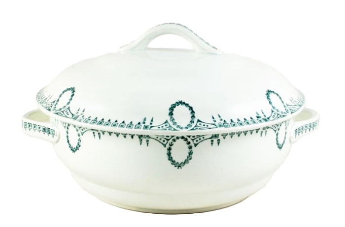 French tureen kk. s 4 French tureen kk. s 4