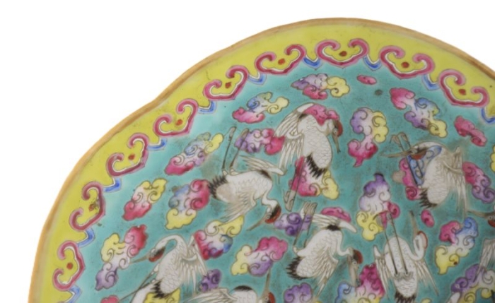 An antique  Chinese porcelain pedestal dish with cranes