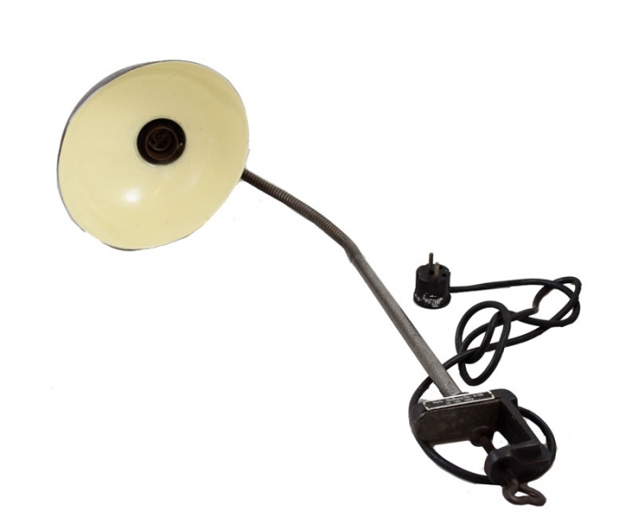 Helo industrial workplace desk lamp