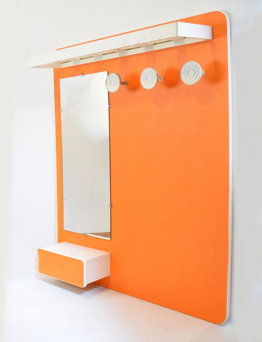 lineair regeling Terughoudendheid Oranje retro kapstok met spiegel c. m 1 - Smeerling Antiek