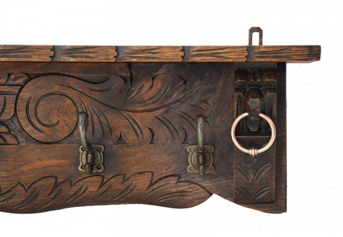 Antique Dutch wall mounted wooden hat and coat rack