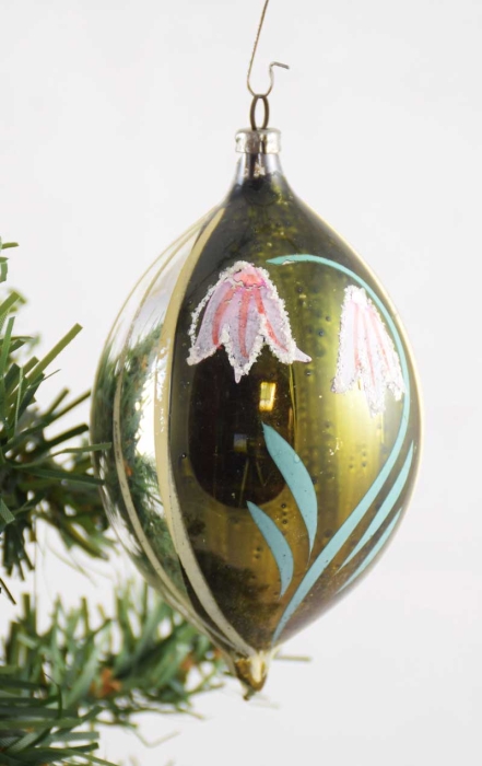 Oval shaped bauble k. bg 16