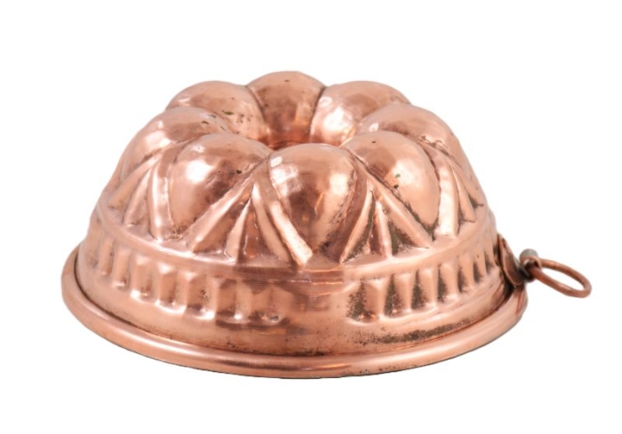 Small copper baking mold kk. p 20