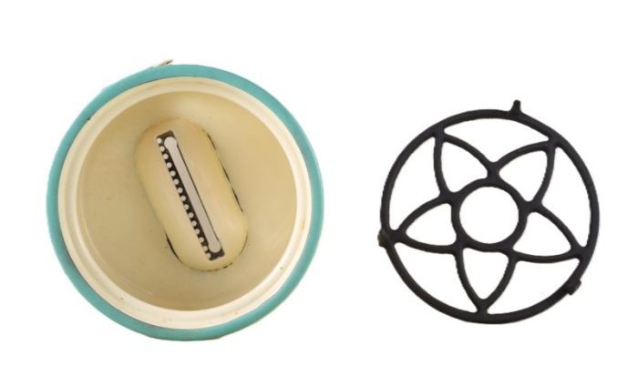 Dutch vintage one wick burner kerosene stove e. c 3