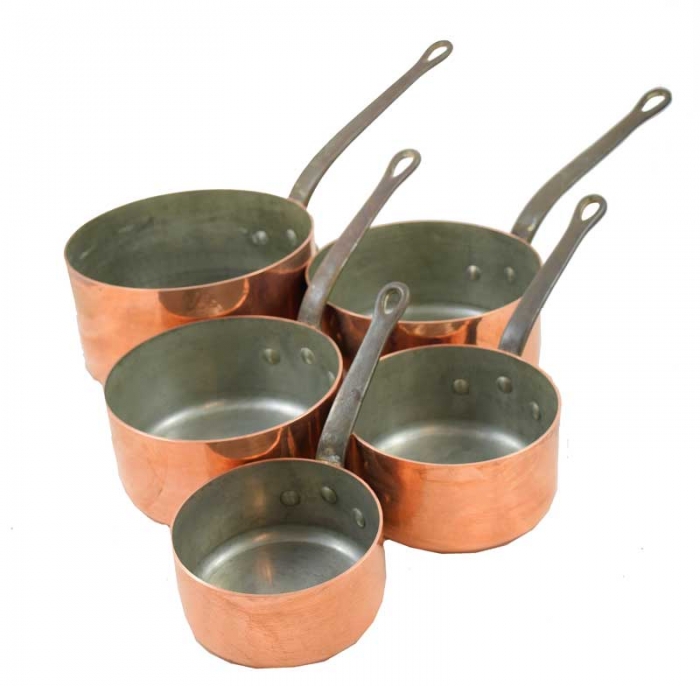 Vintage French five piece copper saucepan set kk. p 8