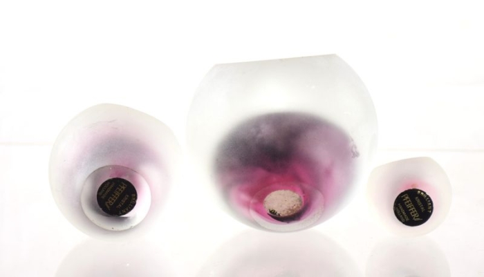 Set three paperweights Pfeiffer glass