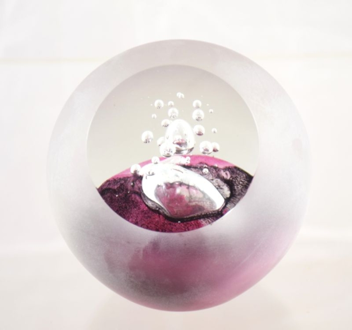 Set three paperweights Pfeiffer glass