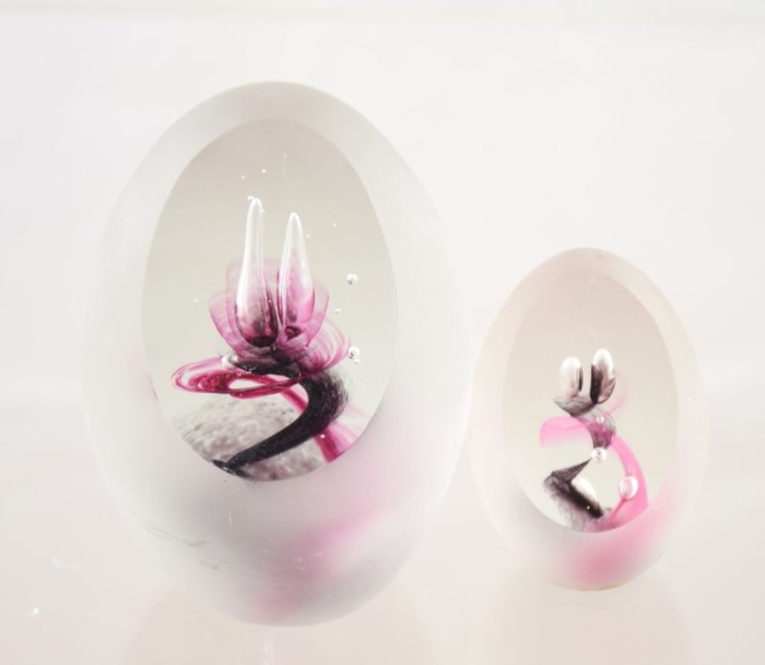 Set three paperweights Pfeiffer glass