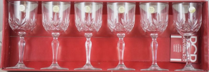 Six elegant Royal Crystal Rock cut wine glasses k. s 6