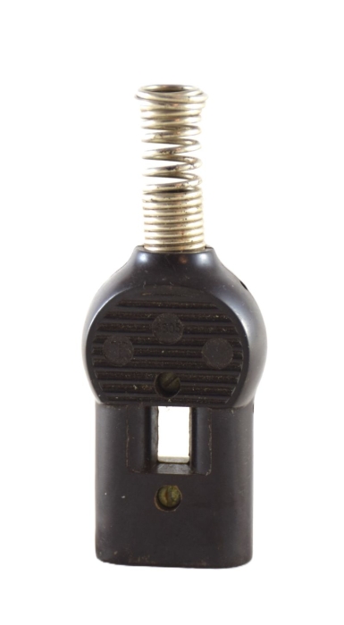 Bakelite electric plug b. e 28