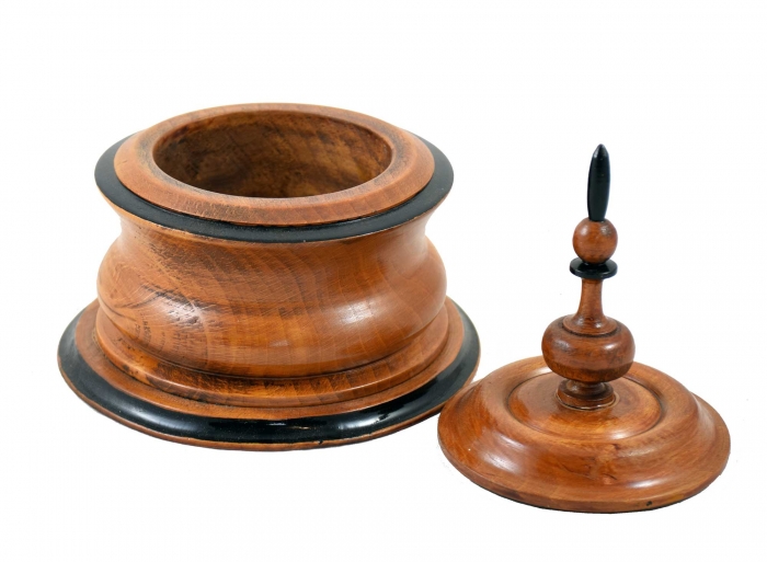 Antique Dutch tobacco jar