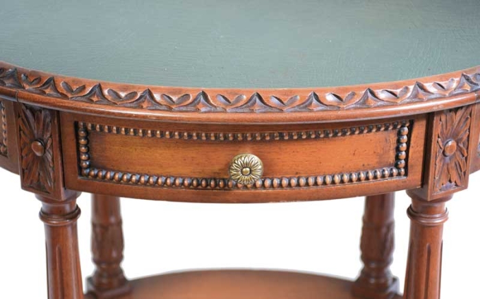 Vintage oval shaped occasional table