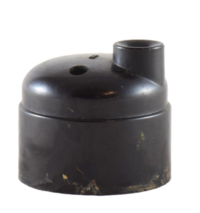 Bakelite pull switch b. e 29