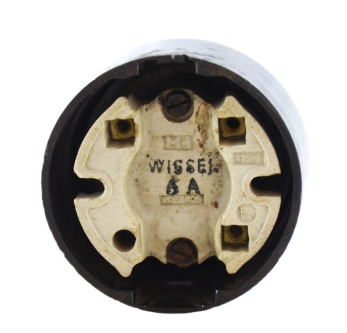 Bakelite pull switch b. e 29