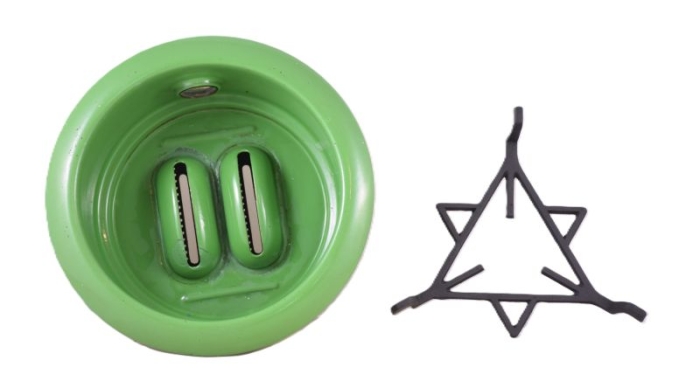 Vintage Dutch two wick burner kerosene stove e. rg 2