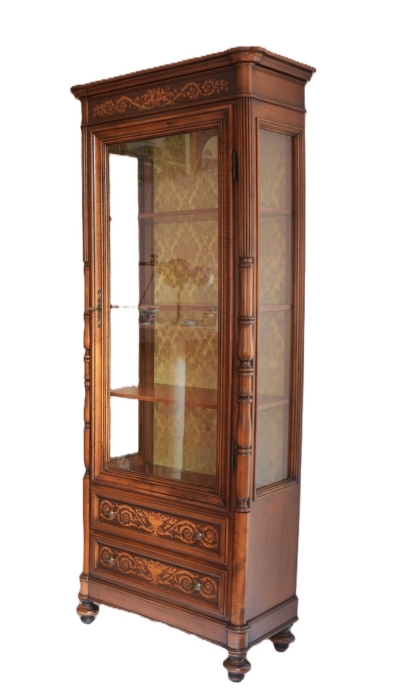 Vintage display cabinet Vintage display cabinet