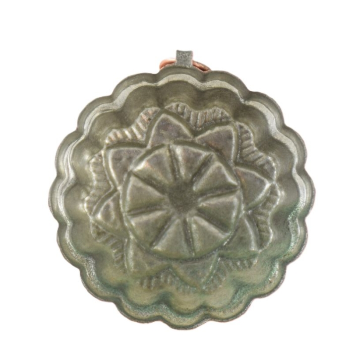 Small copper mold kk. p 6