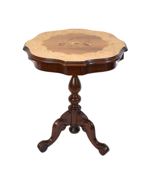 Antiquewooden occasional/wine table Antiquewooden occasional/wine table
