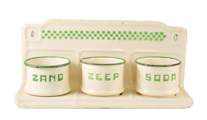 Antique Dutch vintage kitchen utility/laundry rack e. c 1