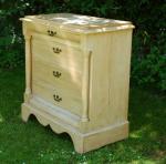Chest of drawers pine Chest of drawers pine